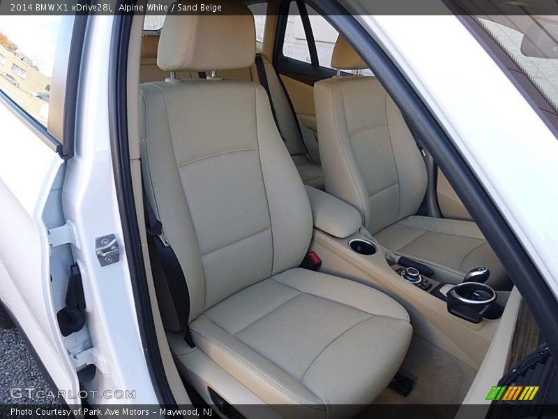 Alpine White / Sand Beige 2014 BMW X1 xDrive28i