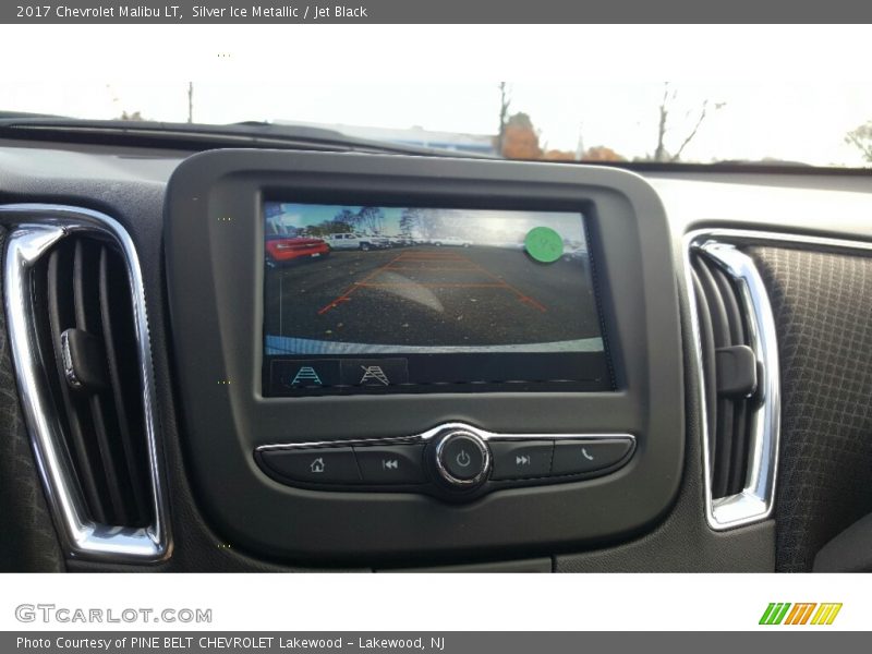 Silver Ice Metallic / Jet Black 2017 Chevrolet Malibu LT