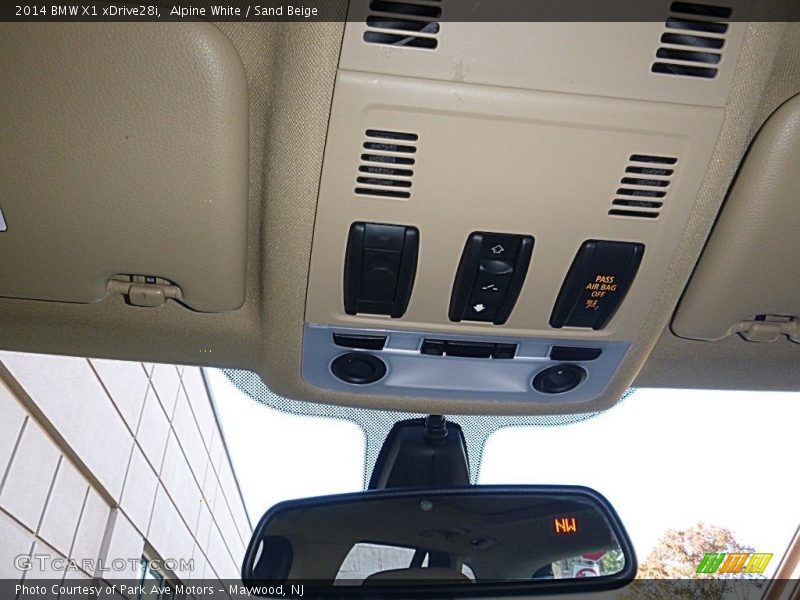 Alpine White / Sand Beige 2014 BMW X1 xDrive28i