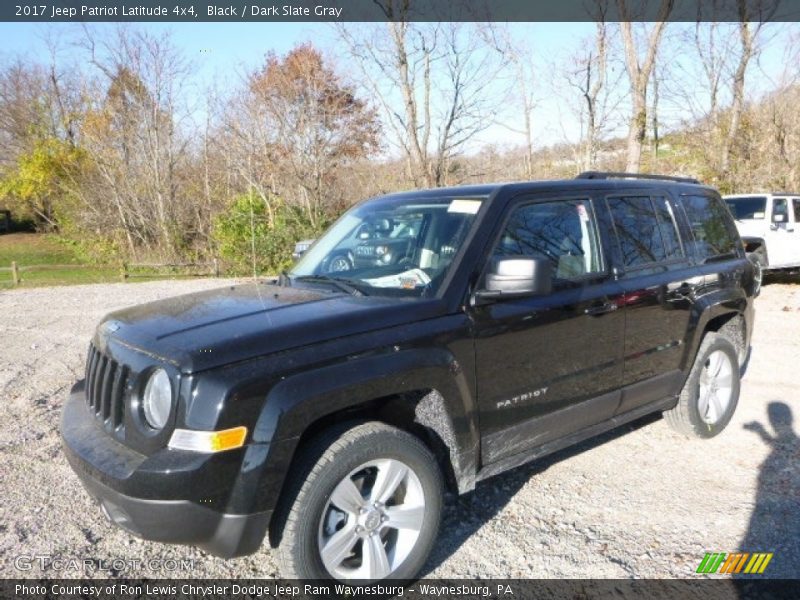 Black / Dark Slate Gray 2017 Jeep Patriot Latitude 4x4