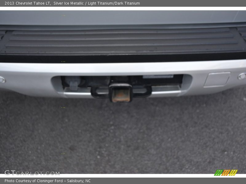 Silver Ice Metallic / Light Titanium/Dark Titanium 2013 Chevrolet Tahoe LT