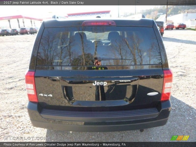 Black / Dark Slate Gray 2017 Jeep Patriot Latitude 4x4
