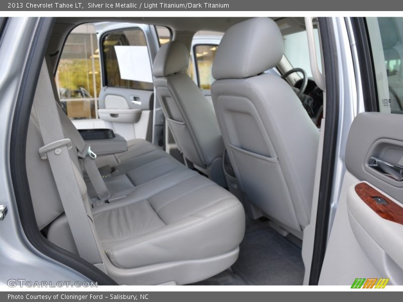 Silver Ice Metallic / Light Titanium/Dark Titanium 2013 Chevrolet Tahoe LT