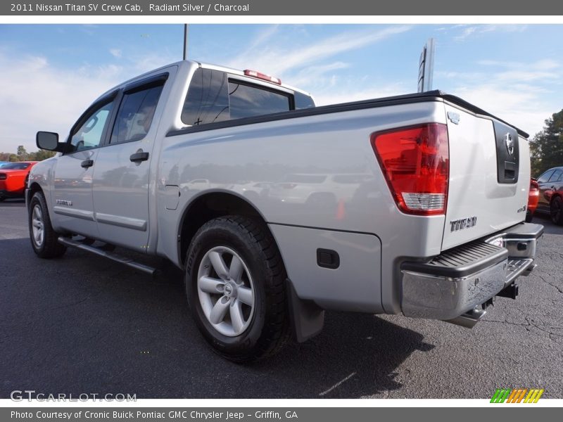 Radiant Silver / Charcoal 2011 Nissan Titan SV Crew Cab