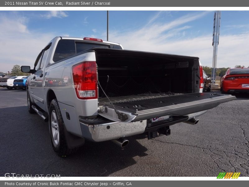 Radiant Silver / Charcoal 2011 Nissan Titan SV Crew Cab