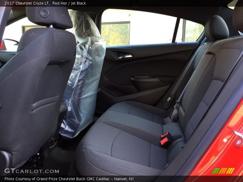Red Hot / Jet Black 2017 Chevrolet Cruze LT