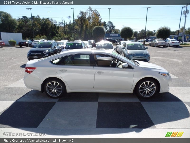 Blizzard Pearl / Almond 2014 Toyota Avalon XLE