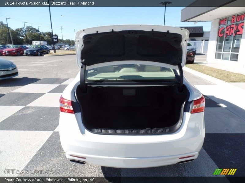 Blizzard Pearl / Almond 2014 Toyota Avalon XLE