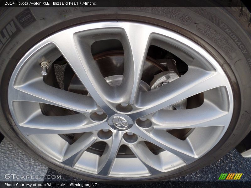 Blizzard Pearl / Almond 2014 Toyota Avalon XLE