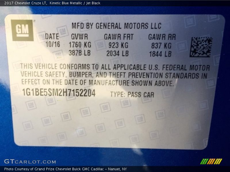 Kinetic Blue Metallic / Jet Black 2017 Chevrolet Cruze LT