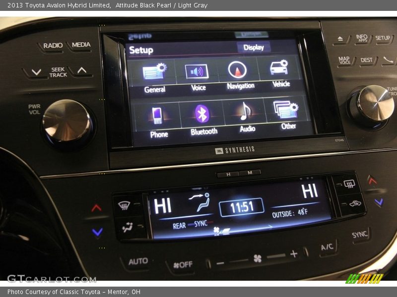 Attitude Black Pearl / Light Gray 2013 Toyota Avalon Hybrid Limited