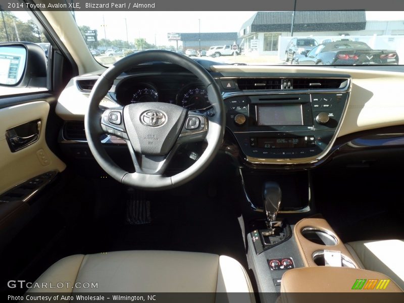 Blizzard Pearl / Almond 2014 Toyota Avalon XLE