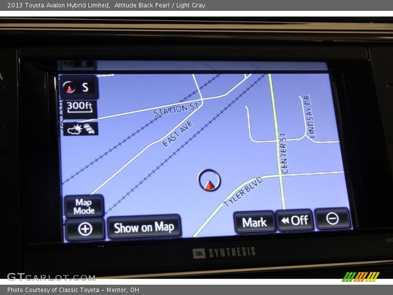 Attitude Black Pearl / Light Gray 2013 Toyota Avalon Hybrid Limited