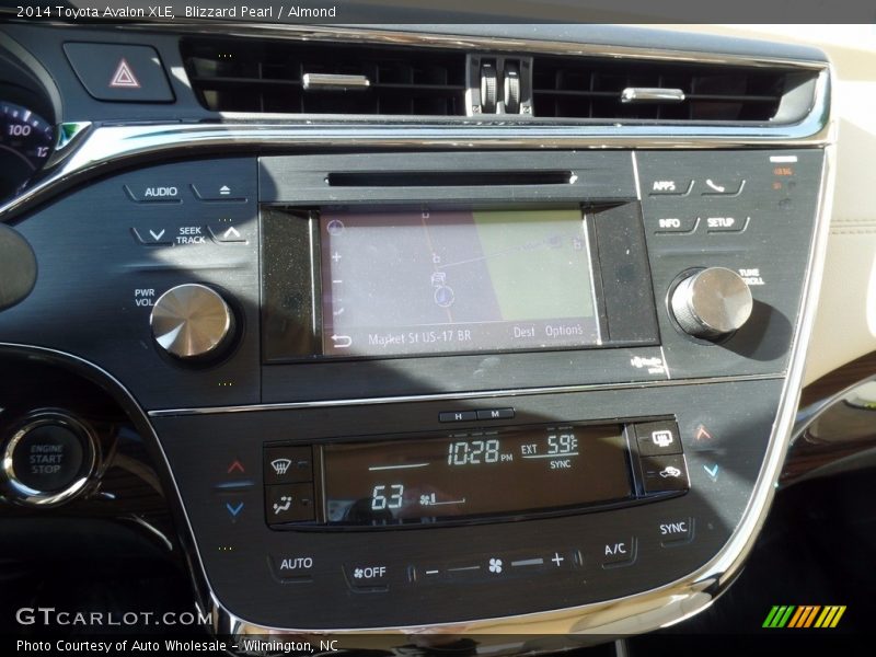 Blizzard Pearl / Almond 2014 Toyota Avalon XLE