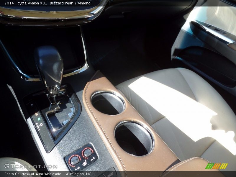 Blizzard Pearl / Almond 2014 Toyota Avalon XLE