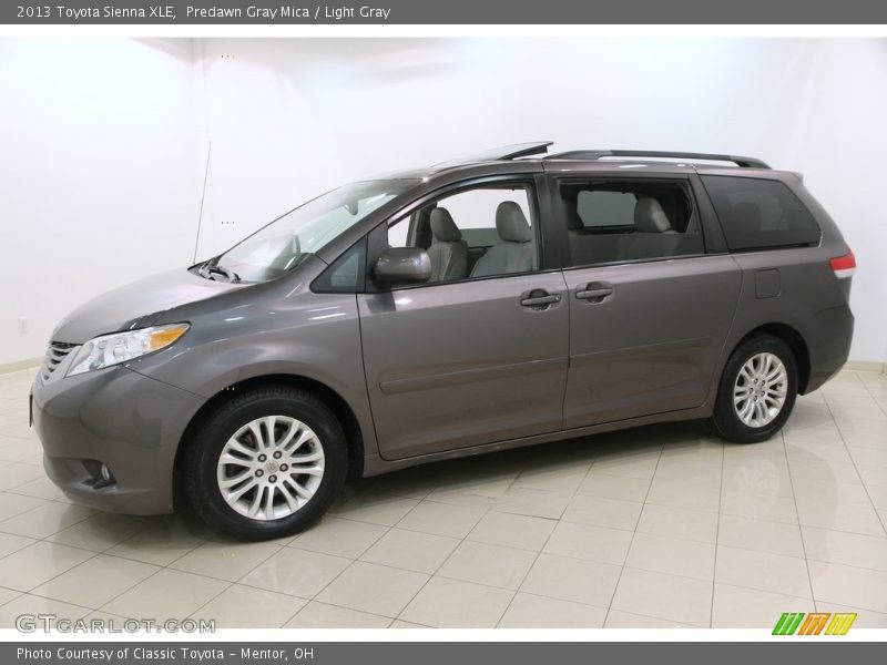 Predawn Gray Mica / Light Gray 2013 Toyota Sienna XLE