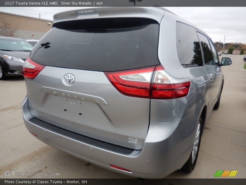 Silver Sky Metallic / Ash 2017 Toyota Sienna XLE AWD