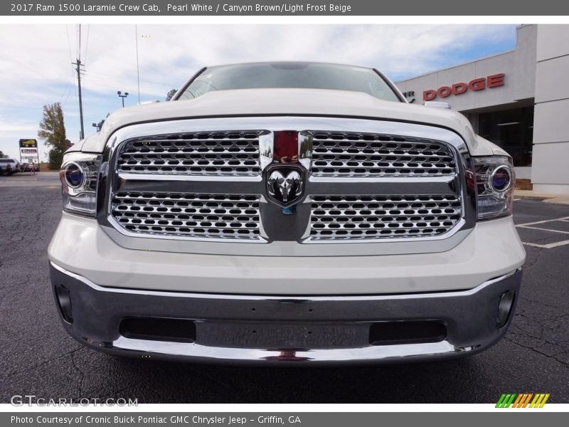 Pearl White / Canyon Brown/Light Frost Beige 2017 Ram 1500 Laramie Crew Cab