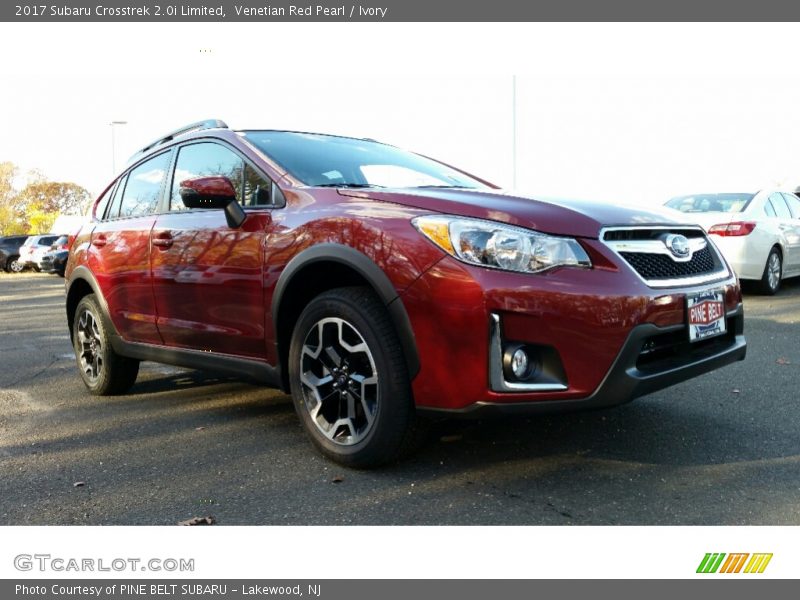 Front 3/4 View of 2017 Crosstrek 2.0i Limited