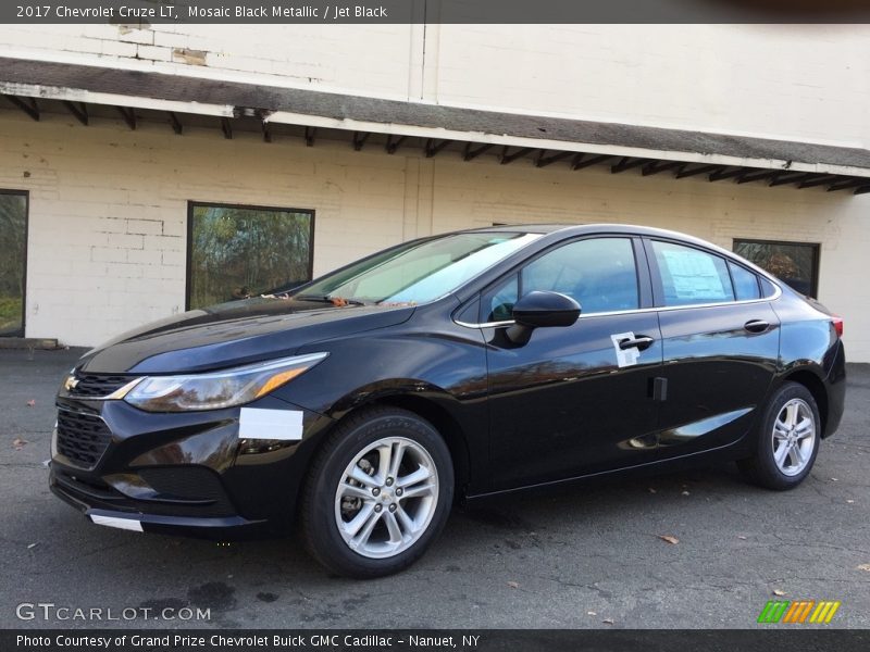 Mosaic Black Metallic / Jet Black 2017 Chevrolet Cruze LT