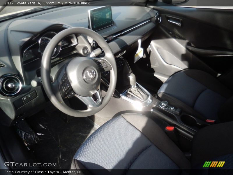 Chromium / Mid-Blue Black 2017 Toyota Yaris iA