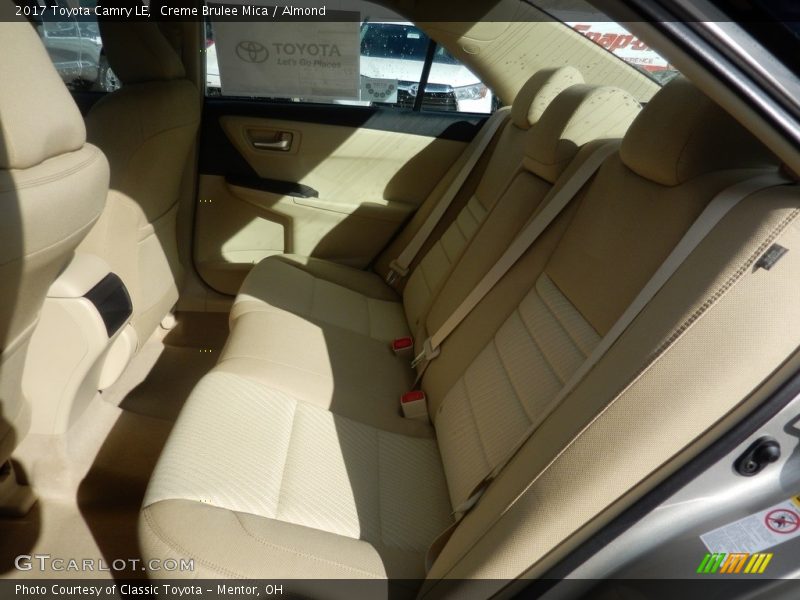 Creme Brulee Mica / Almond 2017 Toyota Camry LE