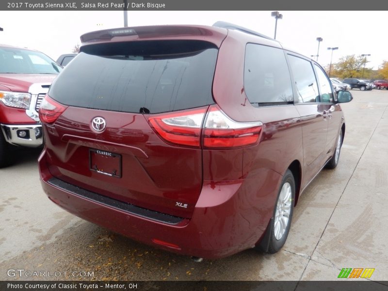 Salsa Red Pearl / Dark Bisque 2017 Toyota Sienna XLE