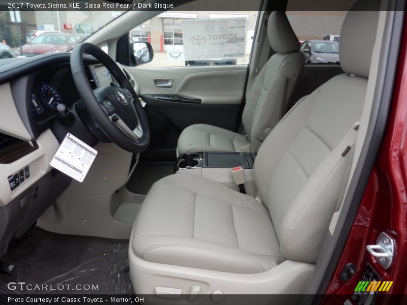 Salsa Red Pearl / Dark Bisque 2017 Toyota Sienna XLE