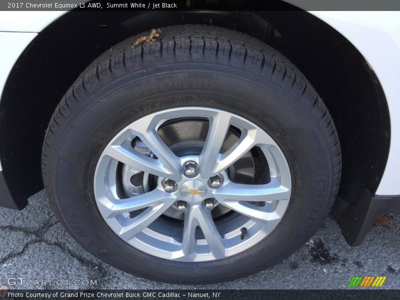 Summit White / Jet Black 2017 Chevrolet Equinox LS AWD