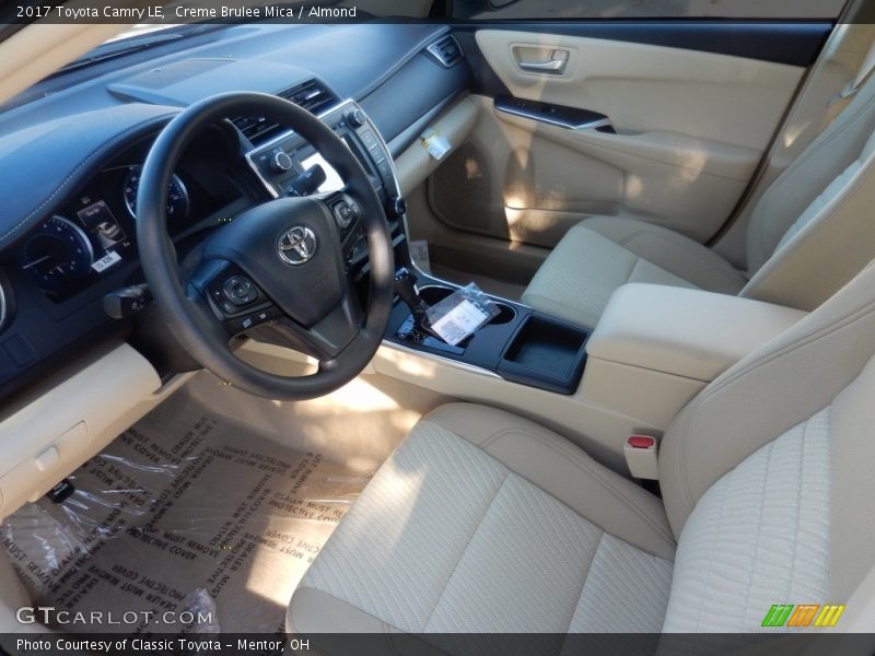 Creme Brulee Mica / Almond 2017 Toyota Camry LE