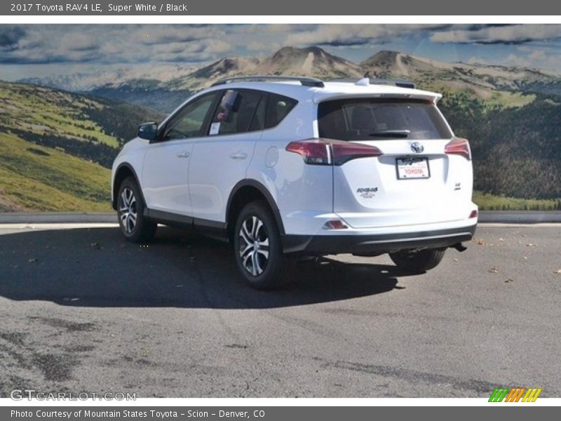 Super White / Black 2017 Toyota RAV4 LE