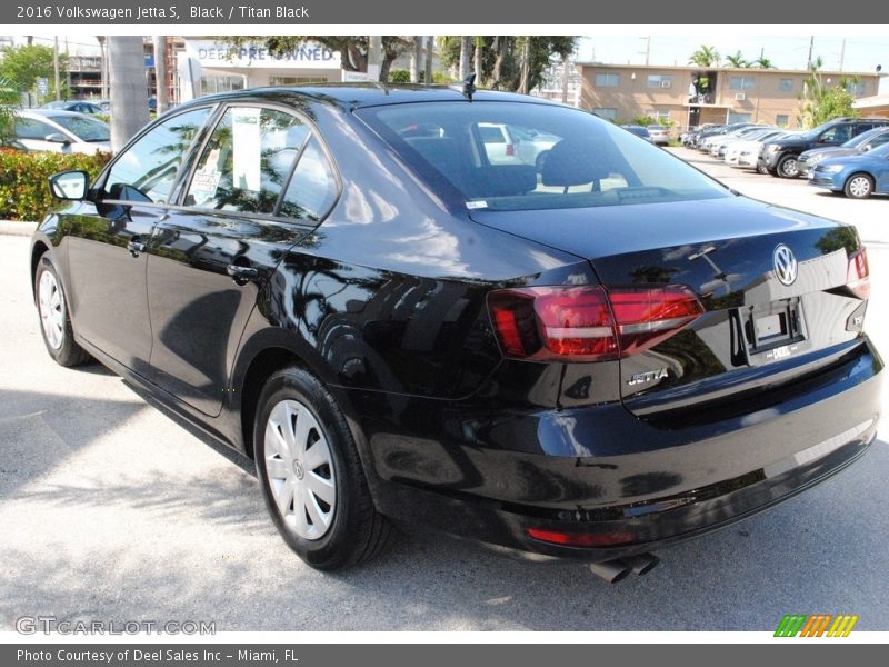 Black / Titan Black 2016 Volkswagen Jetta S