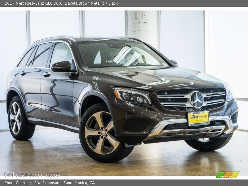 Dakota Brown Metallic / Black 2017 Mercedes-Benz GLC 300