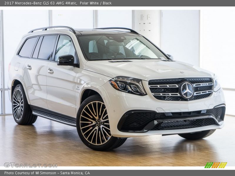 Front 3/4 View of 2017 GLS 63 AMG 4Matic