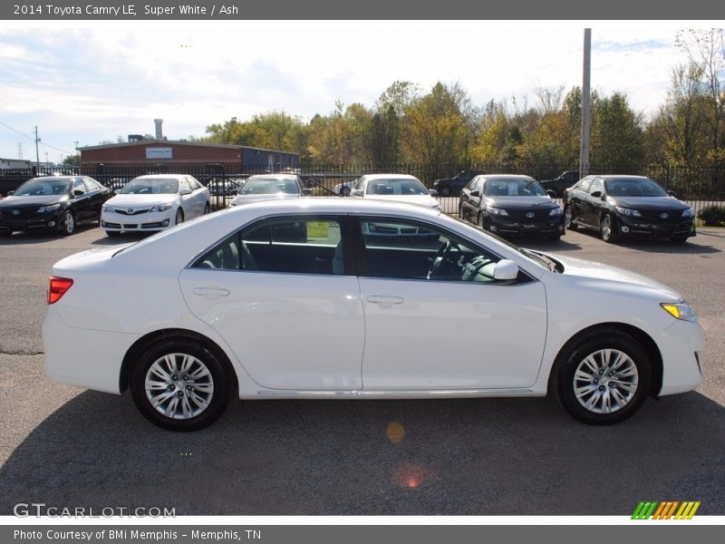 Super White / Ash 2014 Toyota Camry LE