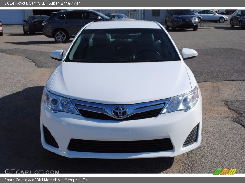 Super White / Ash 2014 Toyota Camry LE