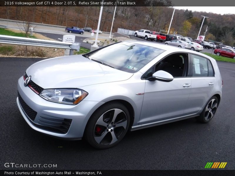 Front 3/4 View of 2016 Golf GTI 4 Door 2.0T S