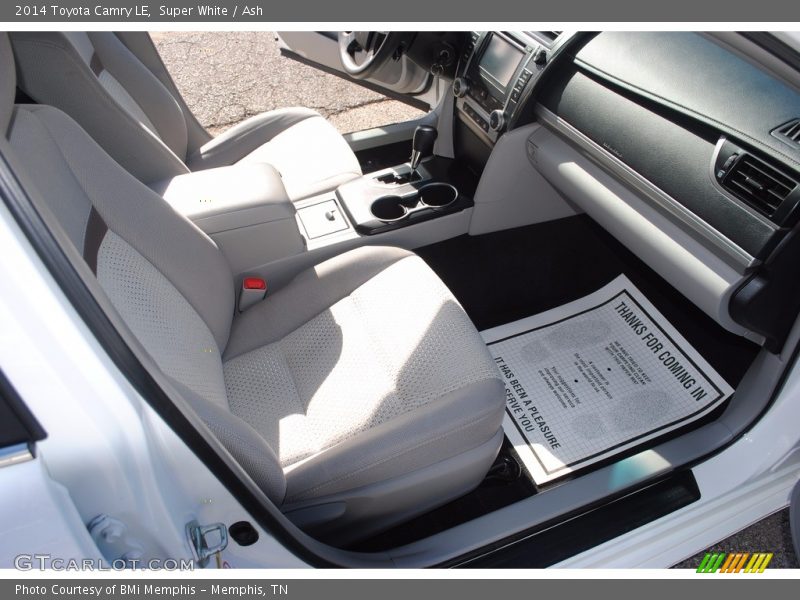 Super White / Ash 2014 Toyota Camry LE