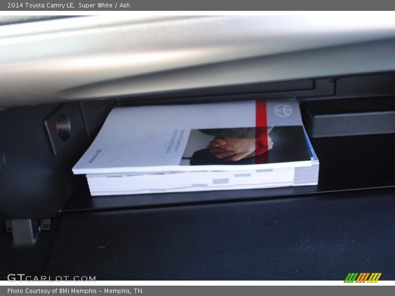 Super White / Ash 2014 Toyota Camry LE
