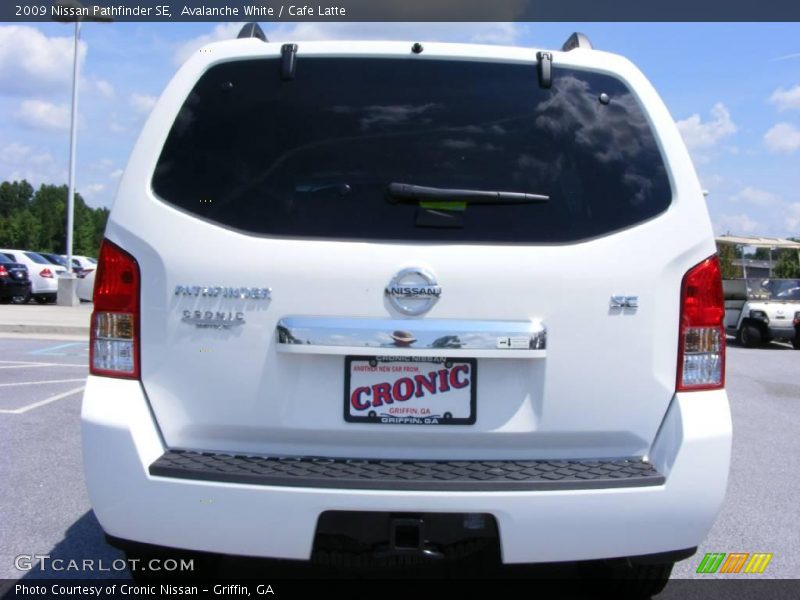 Avalanche White / Cafe Latte 2009 Nissan Pathfinder SE