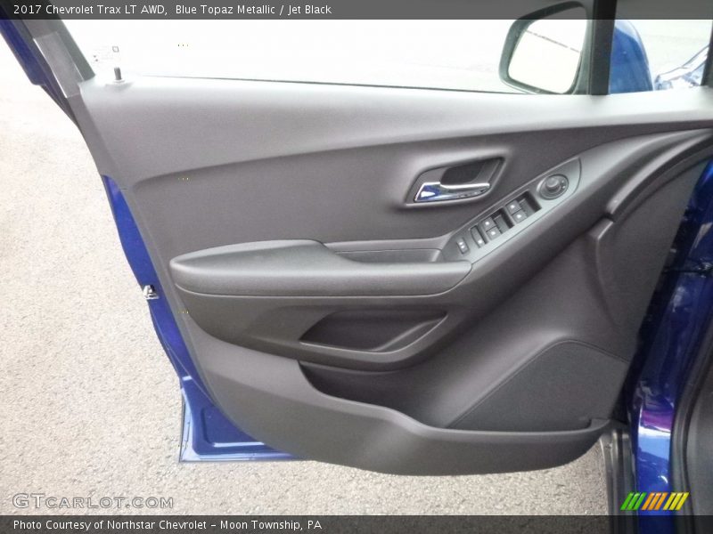 Blue Topaz Metallic / Jet Black 2017 Chevrolet Trax LT AWD