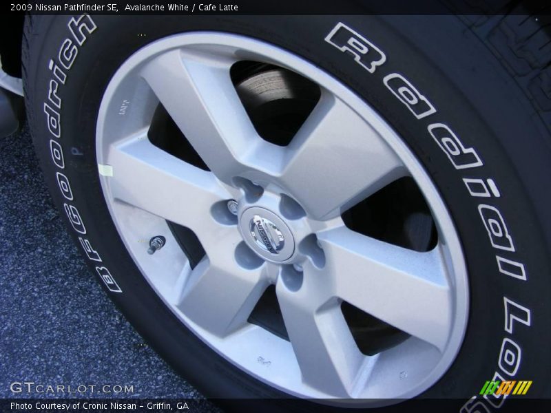 Avalanche White / Cafe Latte 2009 Nissan Pathfinder SE