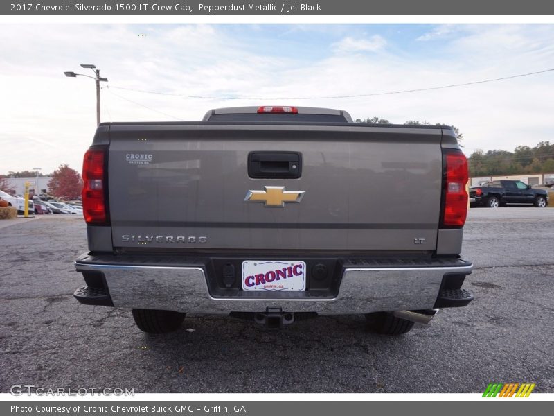 Pepperdust Metallic / Jet Black 2017 Chevrolet Silverado 1500 LT Crew Cab