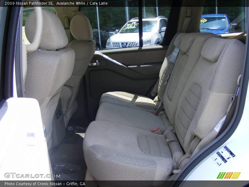 Avalanche White / Cafe Latte 2009 Nissan Pathfinder SE
