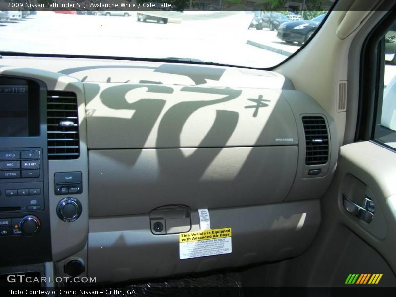 Avalanche White / Cafe Latte 2009 Nissan Pathfinder SE