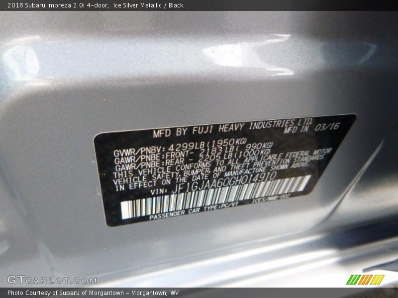 Ice Silver Metallic / Black 2016 Subaru Impreza 2.0i 4-door
