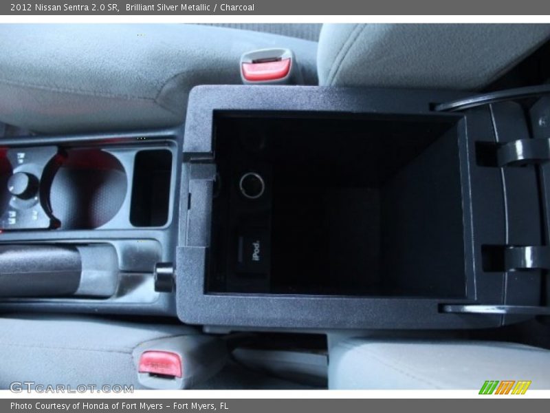 Brilliant Silver Metallic / Charcoal 2012 Nissan Sentra 2.0 SR