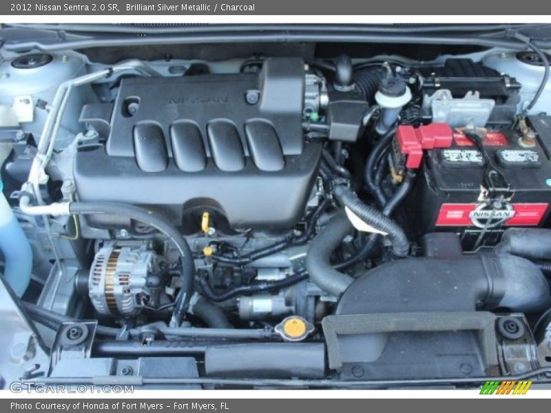 Brilliant Silver Metallic / Charcoal 2012 Nissan Sentra 2.0 SR