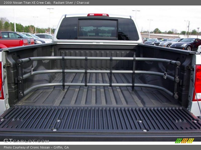 Radiant Silver / Charcoal 2009 Nissan Titan XE Crew Cab