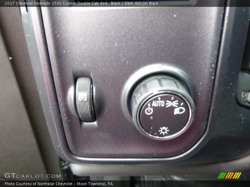 Controls of 2017 Silverado 1500 Custom Double Cab 4x4